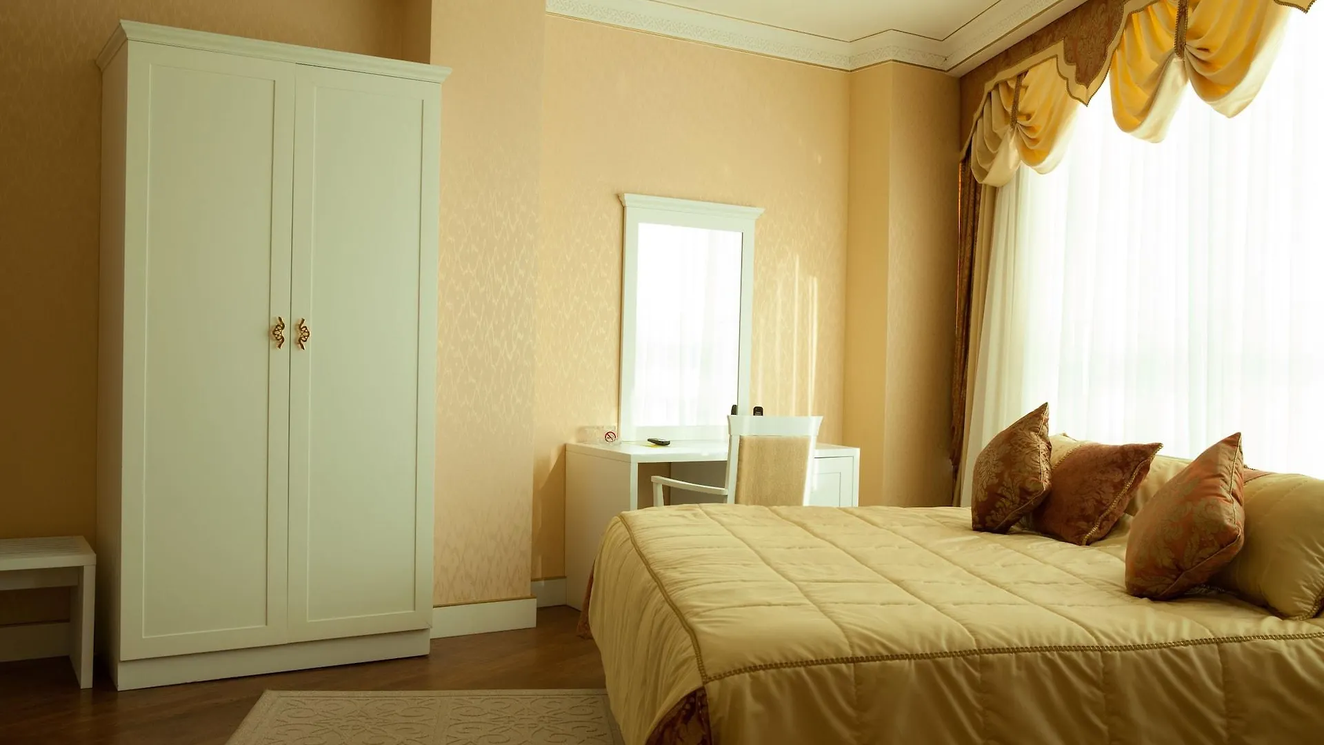 Jumbaktas Astana Hotel