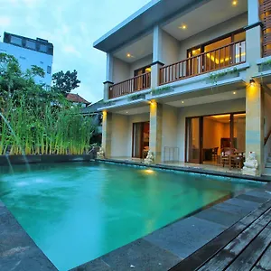  Guest house Dewi Putri House Indonesia